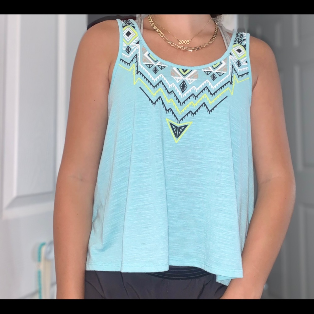 Blue tank top with design